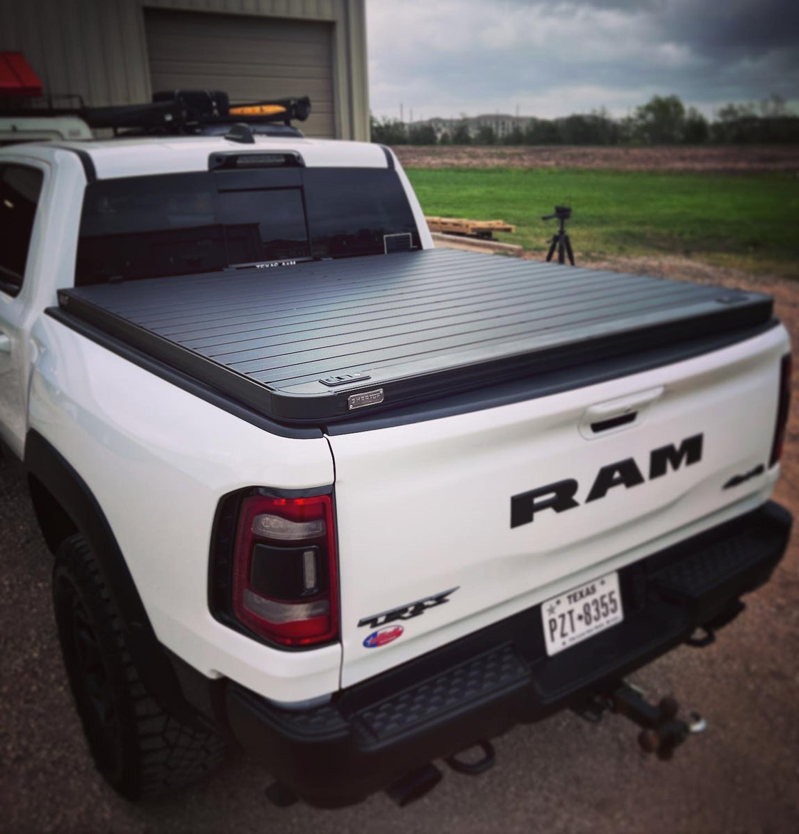 2023 ram 1500 5 7 bed cover